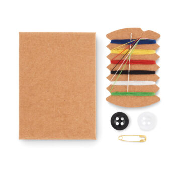 Kit de couture de voyage présenté dans un étui en papier kraft.-Beige-8719941056749-2